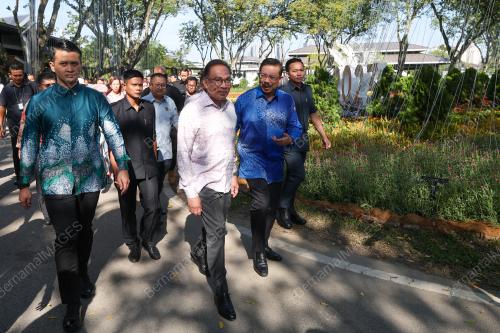 DATUK SERI ANWAR IBRAHIM