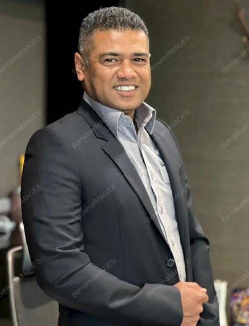 DATUK SERI MUHAMMAD ADLAN BERHAN