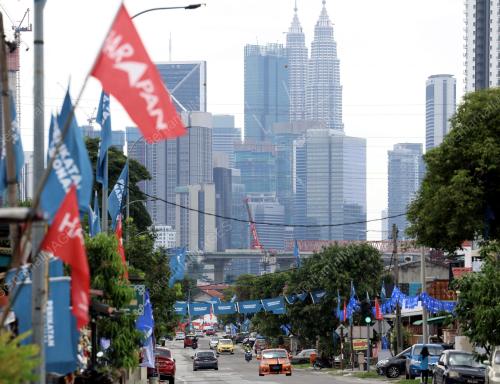 BENDERA PILIHAN RAYA UMUM KE 15