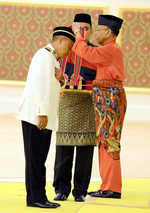 KL24_09122014_AGONG_PINGAT