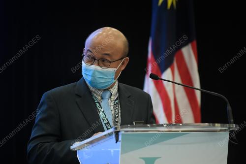 DATUK DR SHA'ARI NGADIMAN