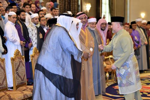 KL24_10052018_AGONG