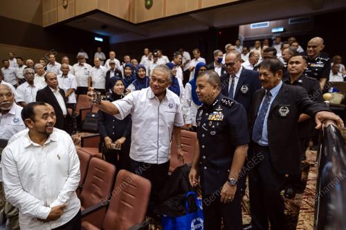 TAN SRI AYOB KHAN MYDIN PITCHAY