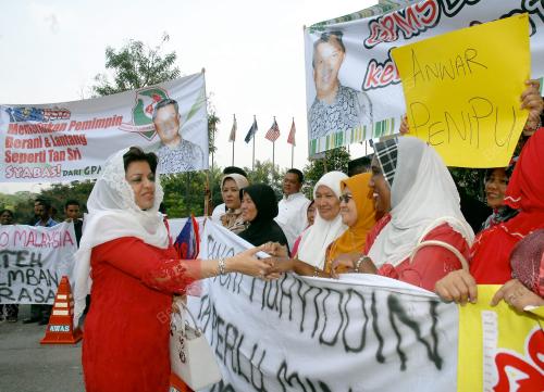 SOKONGAN TERHADAP TPM