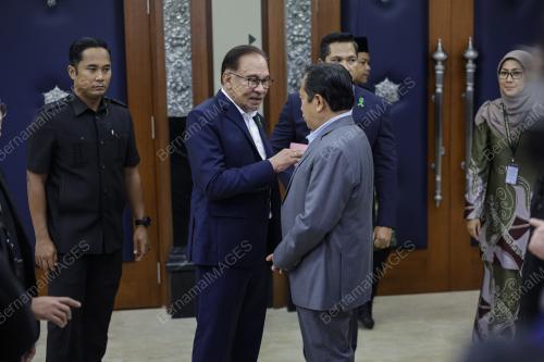 PERSIDANGAN DEWAN RAKYAT