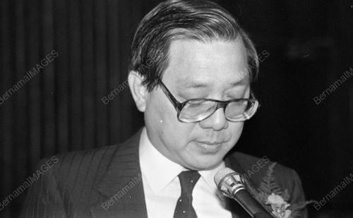 KL24_11092015_RAZALIGH