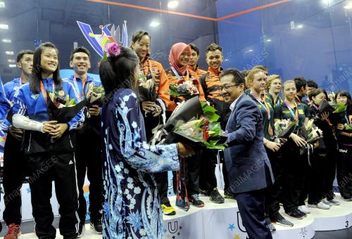 KL24_11092016_SQUASH