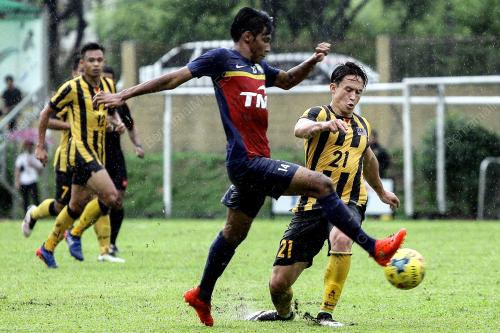 KL24_11112016_BOLA