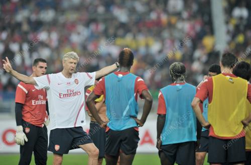 ARSENE WENGER