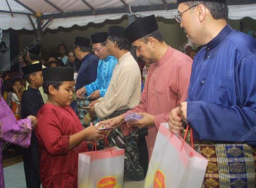 ZULHASNAN RAFIQUE
