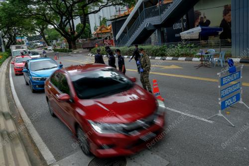 PERINTAH KAWALAN PERGERAKKAN SEKATAN JALAN RAYA