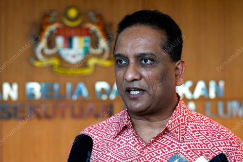 DATUK SERI REEZAL MERICAN NAINA MERICAN