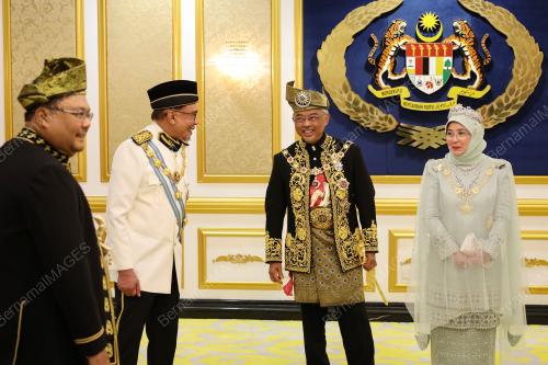 AL-SULTAN ABDULLAH RI'AYATUDDIN AL-MUSTAFA BILLAH SHAH