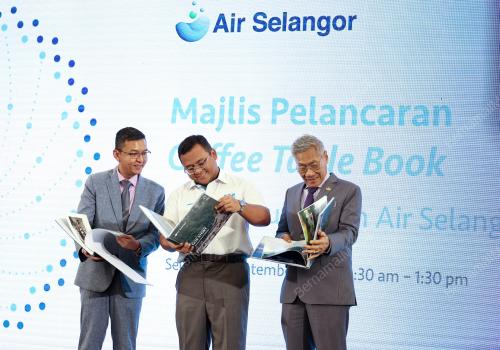 DATUK SERI AMIRUDIN SHARI
