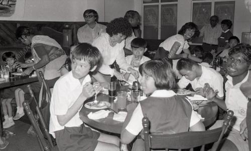 OASIS CLUB