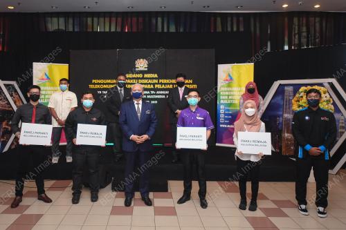 TAN SRI ANNUAR MUSA