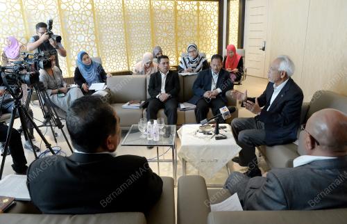 KL24_16012017_PENGERUSI_FELDA