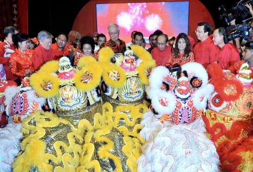 KL24_16022013_PM_CNY