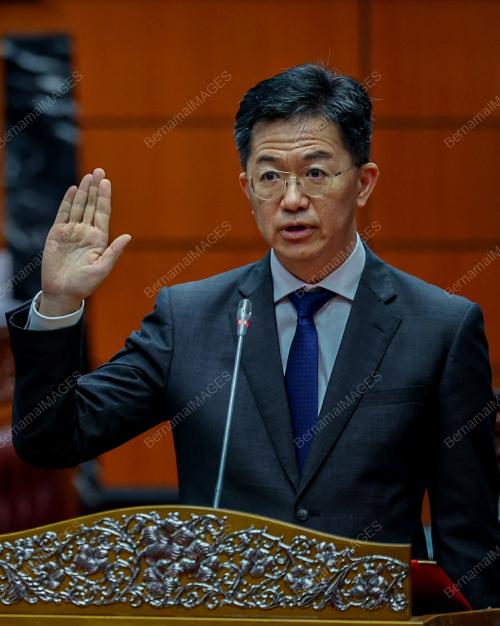 ROBERT LAU HUI YEW