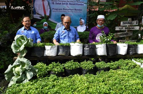 DATUK SERI DR RONALD KIANDEE