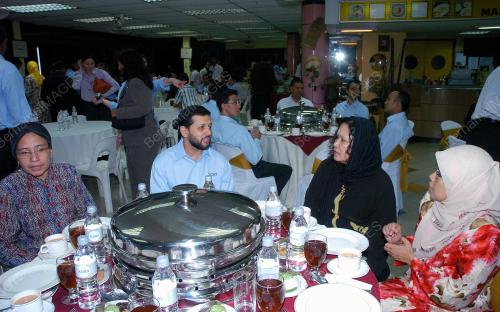 BERBUKA PUASA BERSAMA BERNAMA DAN SCOMI