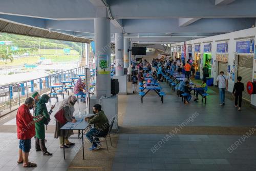 TINJAUAN KAWASAN REHAT DAN RAWAT (R&R) DIBENARKAN BEROPERASI 24 JAM