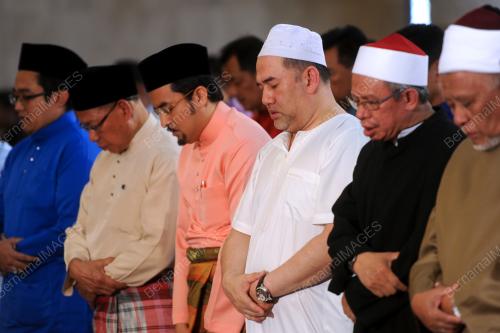 KL24_16122016_AGONG