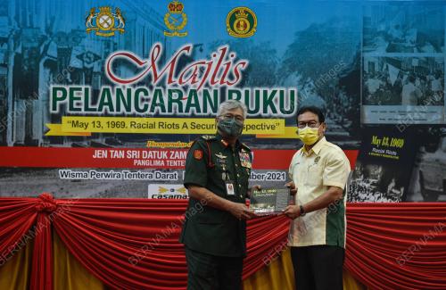 MAJLIS PELANCARAN BUKU MAY 13,1969 RACIAL RIOTS A SECURITY PERSPECTIVE