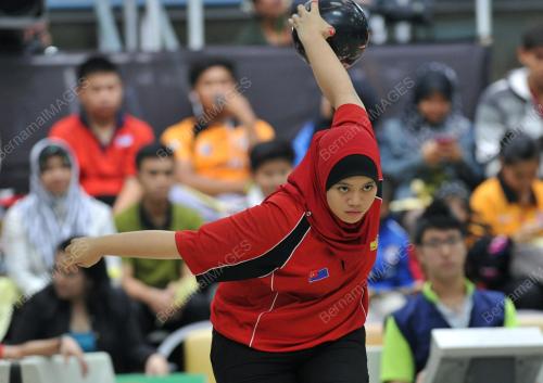 KL24_17032012_BOWLING