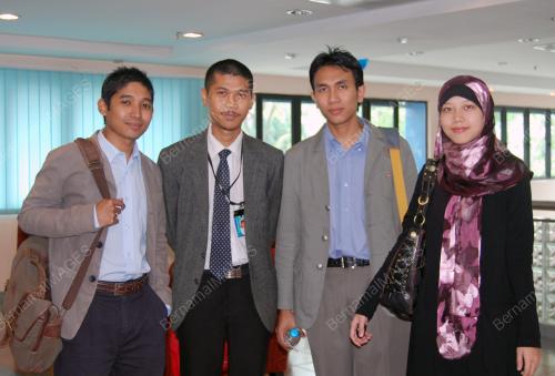PENUNTUT IIUM
