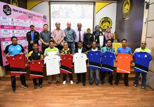 KL24_17112017_U144_BN201711161655