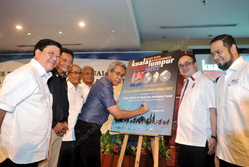 KL24_17122016_PESTA_BUKU