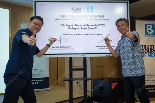 DATUK SERI WONG CHUN WAI