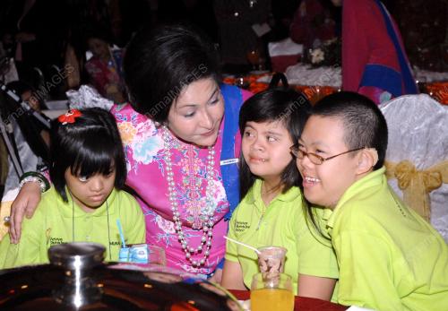 DATIN SERI ROSMAH MANSOR