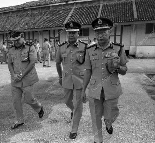 KL24_19012015_PENYERAHAN