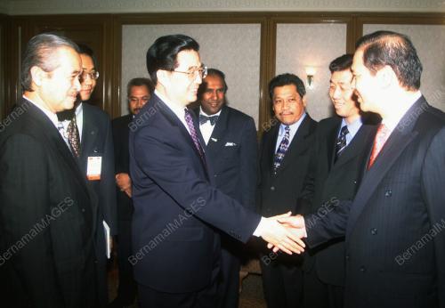 KL24_19022016_HU_MENTERI