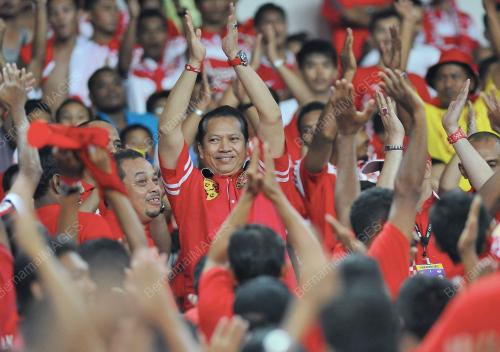 KL24_19052012_PIALA_FA