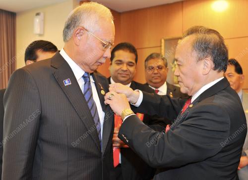 KL24_20112014_ROTARY