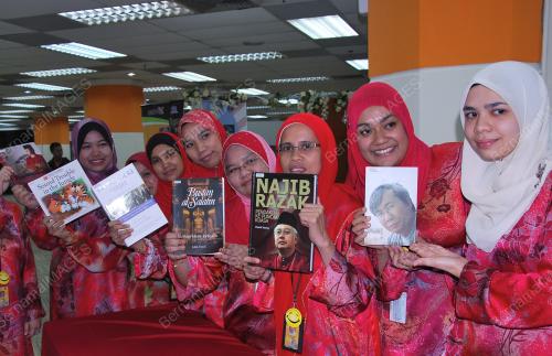 DATUK MAGLIN DENNIS D'CRUZ