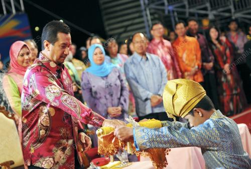 TUANKU MIZAN ZAINAL ABIDIN