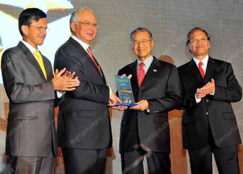DATUKSERI MOHD NAJIB TUN ABDUL RAZAK