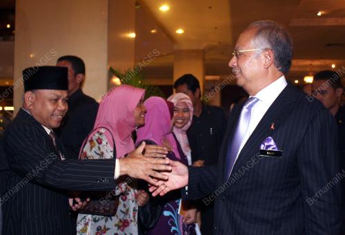 DATUK SERI NJIB TUN RAZAK
