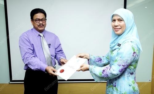 KL24_21102013_SEMINAR