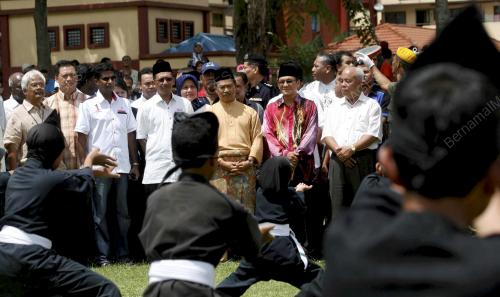 MUHYIDDIN MOHD YASSIN