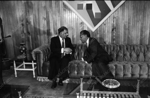 KAMPUCHEA SUMMIT