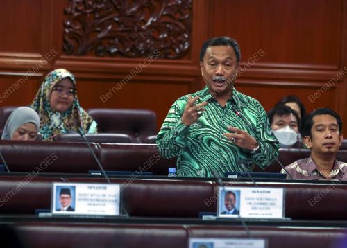 DATUK MOHD YUSOF APDAL