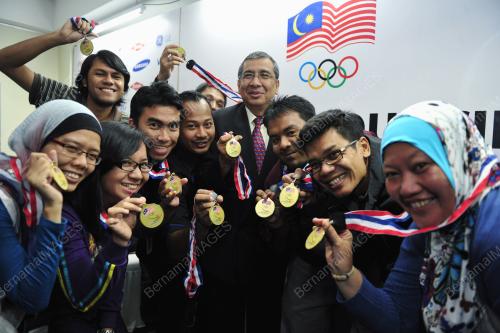 PENGHARGAAN MEDIA KE SUKAN SEA 2011 JAKARTA