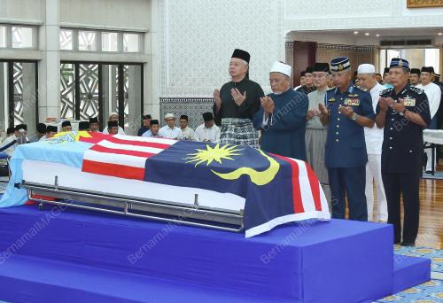 MAHD NAJIB TUN RAZAK