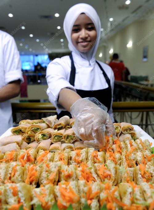 KL24_24072012_BUFFET