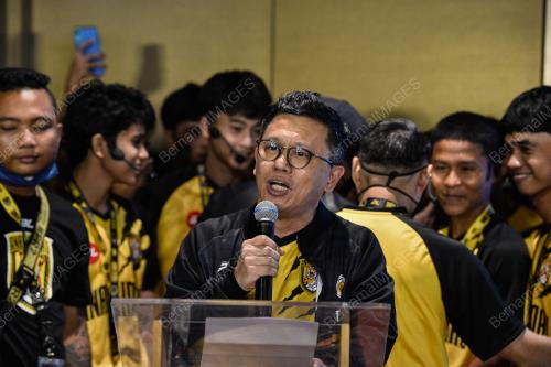 DATUK SERI TI LIAN KER
